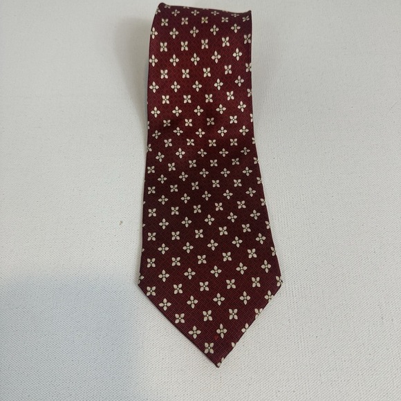 HUGO BOSS Red Glossy Silk‎ Tie Design 58x3.75" - Picture 1 of 8